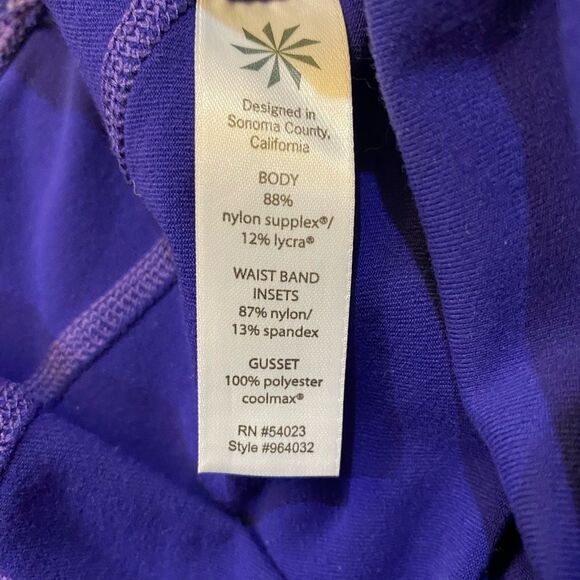 Athleta Capri Purple Yoga Pants Women Size L - Picture 7 of 8